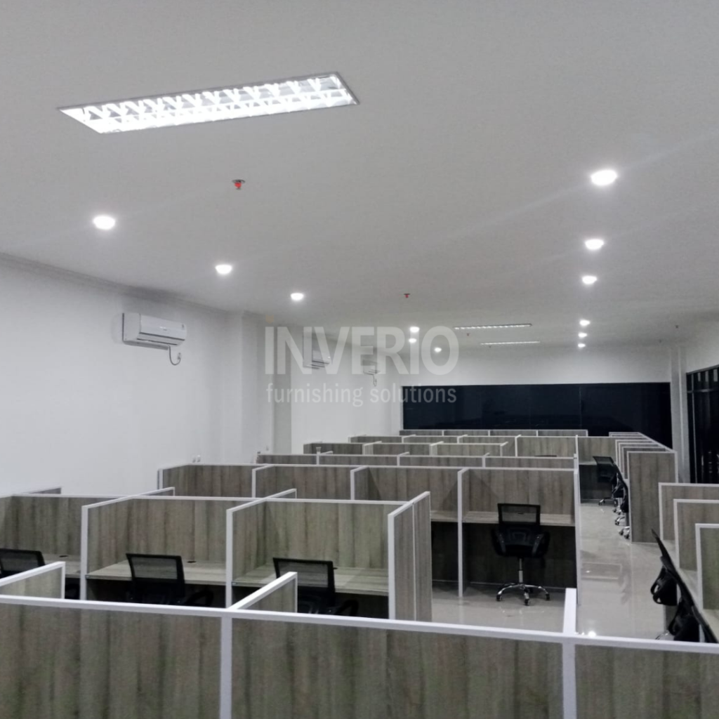 Port Meja Kubikal Custom